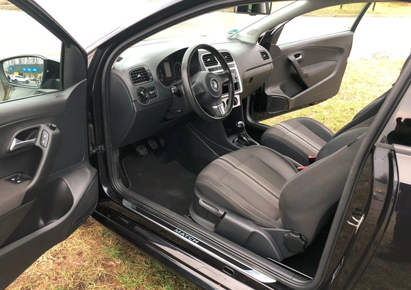 Volkswagen Polo cena 18500 przebieg: 93560, rok produkcji 2012 z Wieruszów małe 529